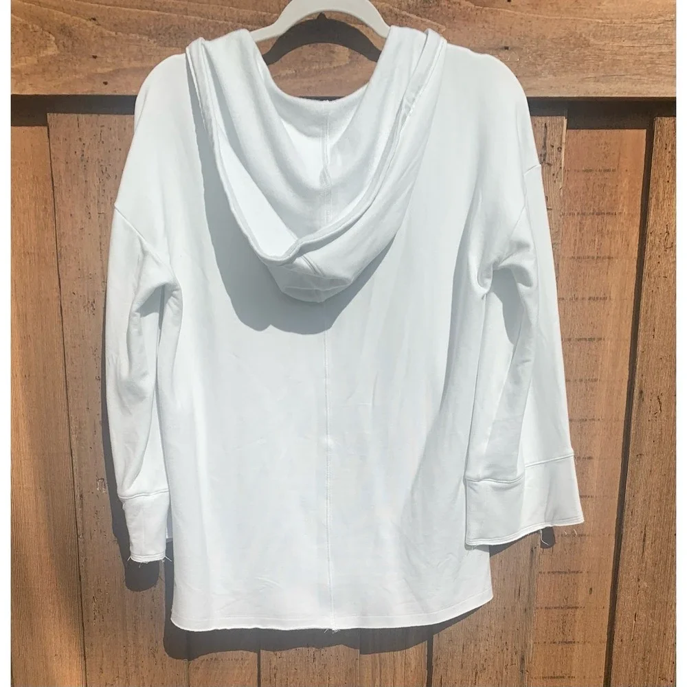 Nike Dri-FIT Hoodie Women's S White V-Neck Pullover Raw‎ Hemline Yoga Luxe(0236)